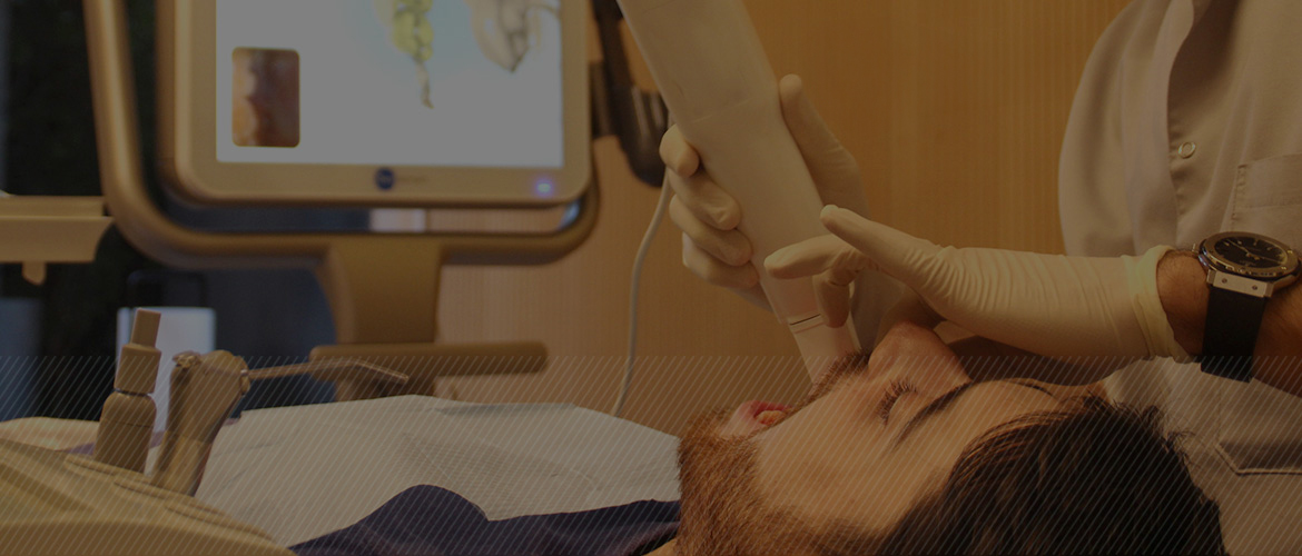 escáner intraoral iTero que escanea la boca obteniendo imágenes 3D en tiempo real